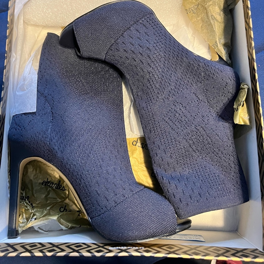 Navy blue peep toe heel booty size 7 1/2 women